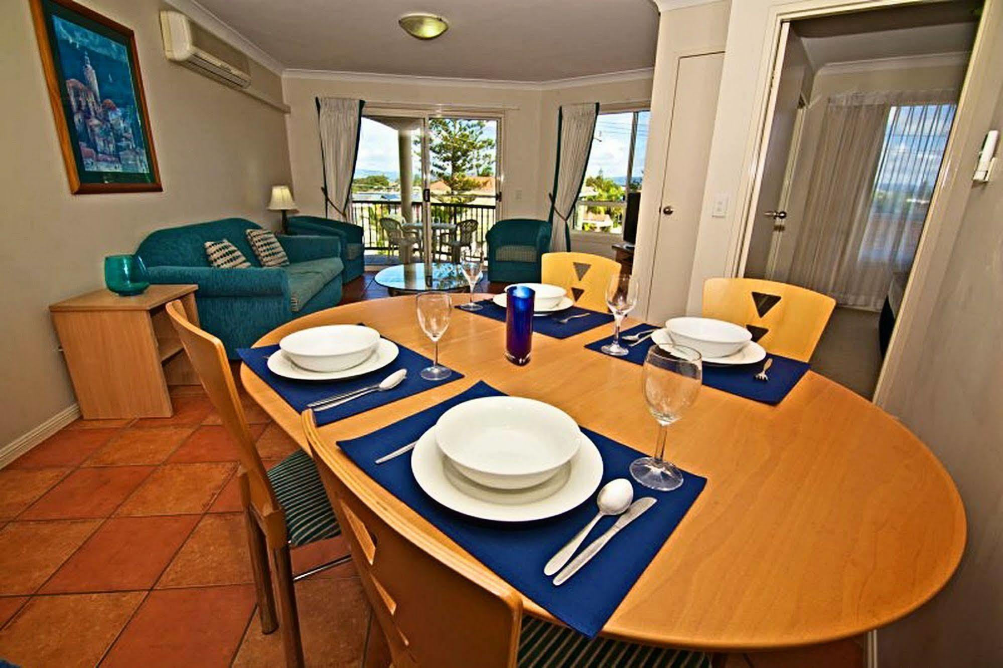 Sunset Island Resort Gold Coast Exterior foto
